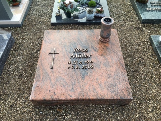 Urnengrabstein SCHLICHT in Duderstadt bei Göttingen